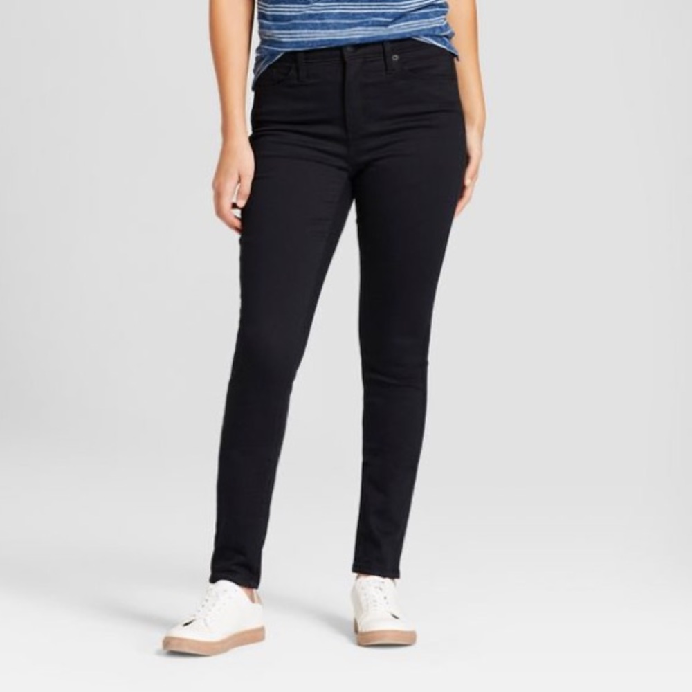 Universal Thread High Rise Skinny Jegging - Black
